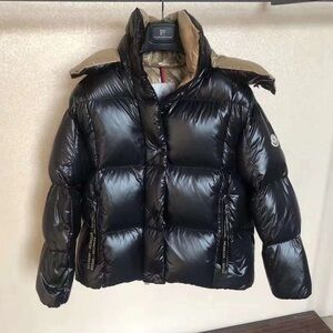 NWT ✨ Women's Moncler Black Puffer Jacket